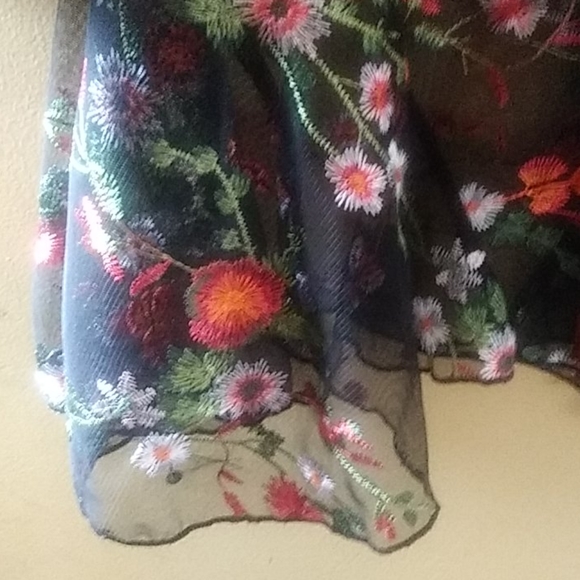 Embroidered sheer jacket - Picture 4 of 6